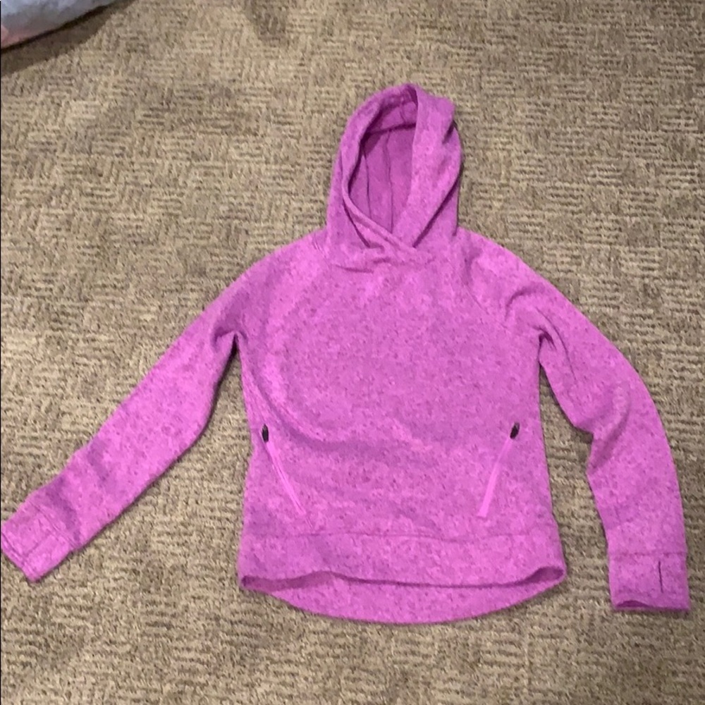 Super soft old navy sweatshirt with thumb holes
